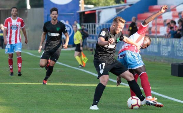 El Málaga logra una agónica victoria en Lugo (1-2)