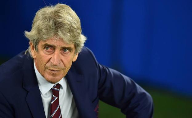 Manuel Pellegrini: «Siempre llevo a Málaga y al Málaga en mi corazón»