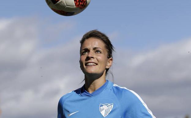 Un punto con un gol olímpico para el Málaga