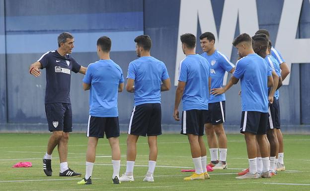 El Málaga no prevé incorporar a otro lateral izquierdo