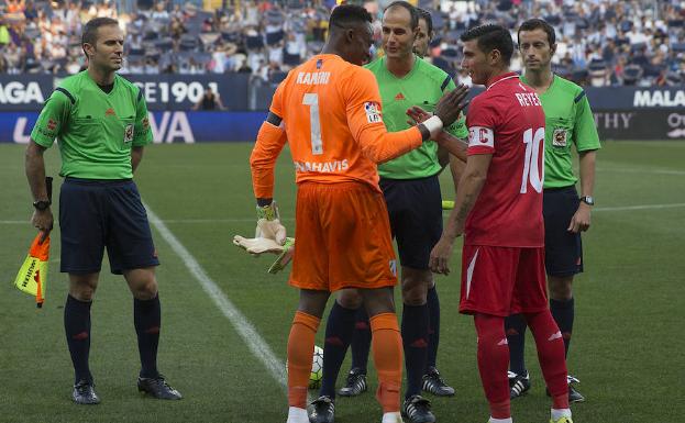 Once visitas a La Rosaleda y dos goles de Reyes