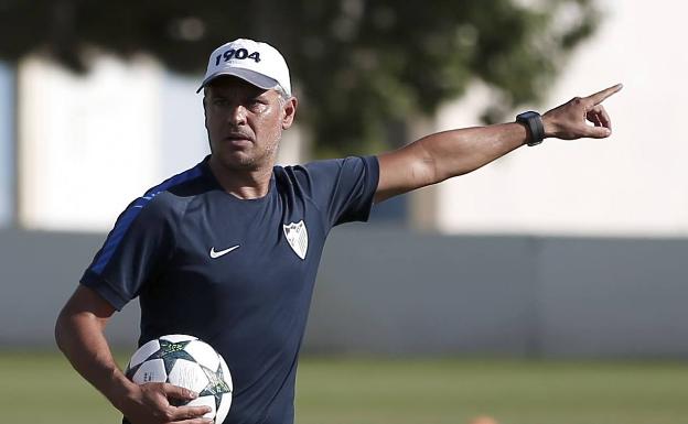 El Málaga confirma el fichaje de Pellicer para dirigir al filial
