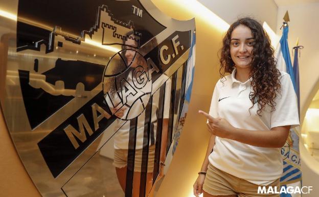 Farfán también renueva con el Málaga