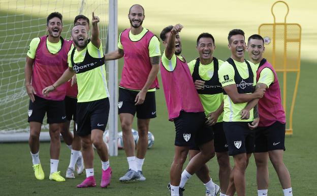 El Málaga logra inscribir a Cifu, Mikel, Rolon, Keko y Juanpi ante Las Palmas