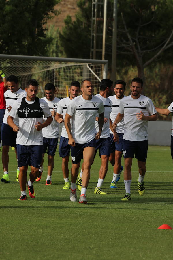 Fotos del entrenamiento del Málaga en El Viso