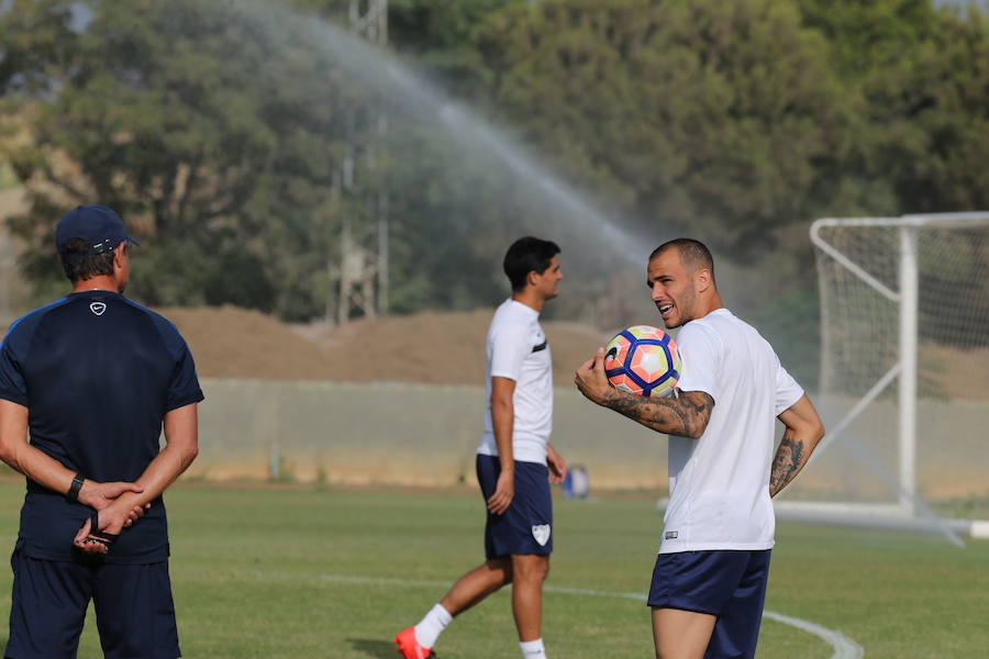 Fotos del entrenamiento del Málaga en El Viso