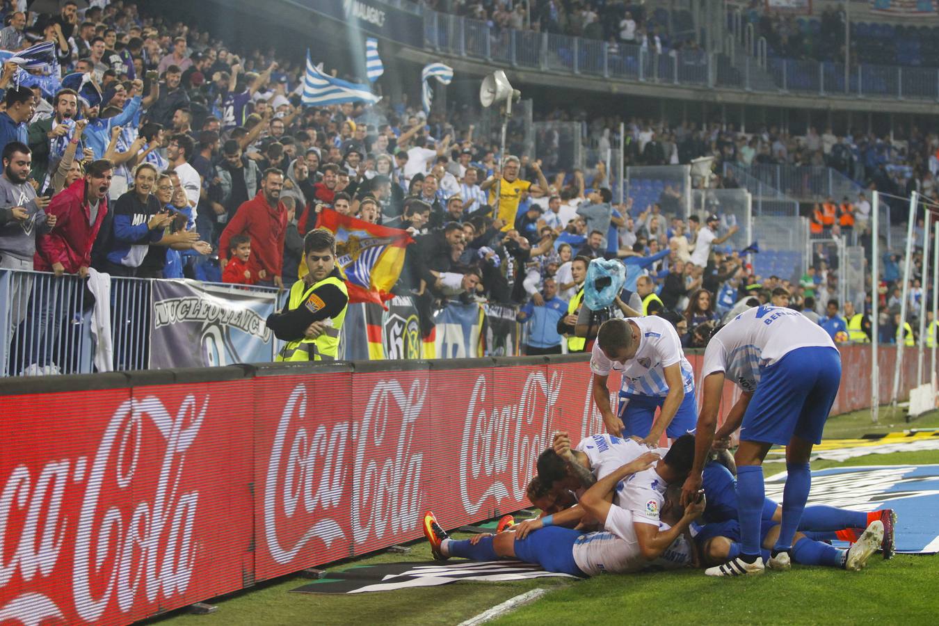 Las imágenes del Málaga - Sporting en La Rosaleda