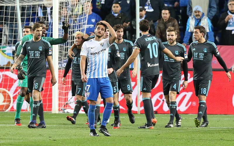La derrota del Málaga frente a la Real, en imágenes
