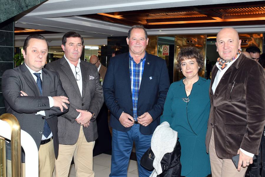 Miguel Ángel Piedra, J. M. Gallego, J. A. Palomo, Monserrat Navarro y Francisco Llorente.