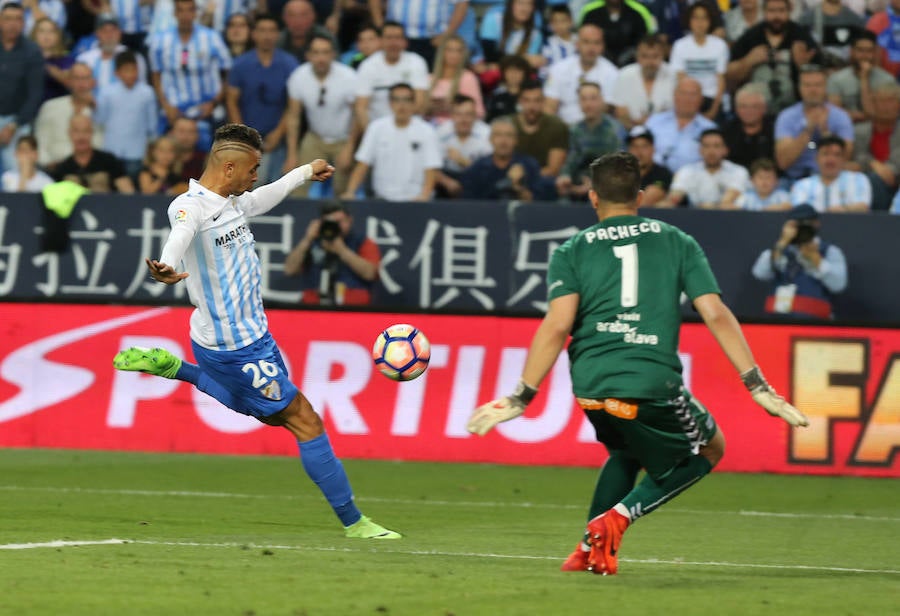 El Málaga-Alavés, en imágenes