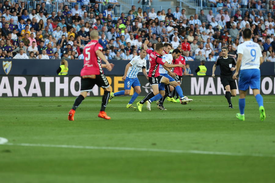 El Málaga-Alavés, en imágenes