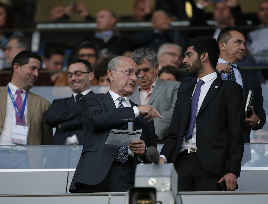 El partido del Málaga-Barcelona, en imágenes