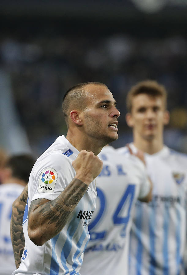 El partido del Málaga-Barcelona, en imágenes