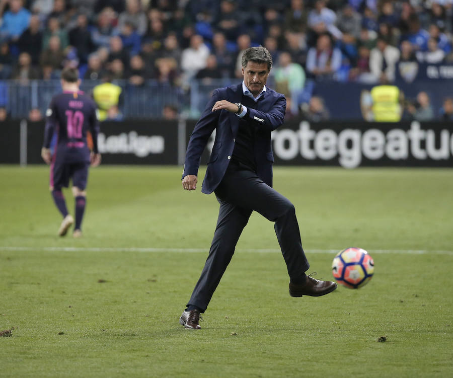 El partido del Málaga-Barcelona, en imágenes
