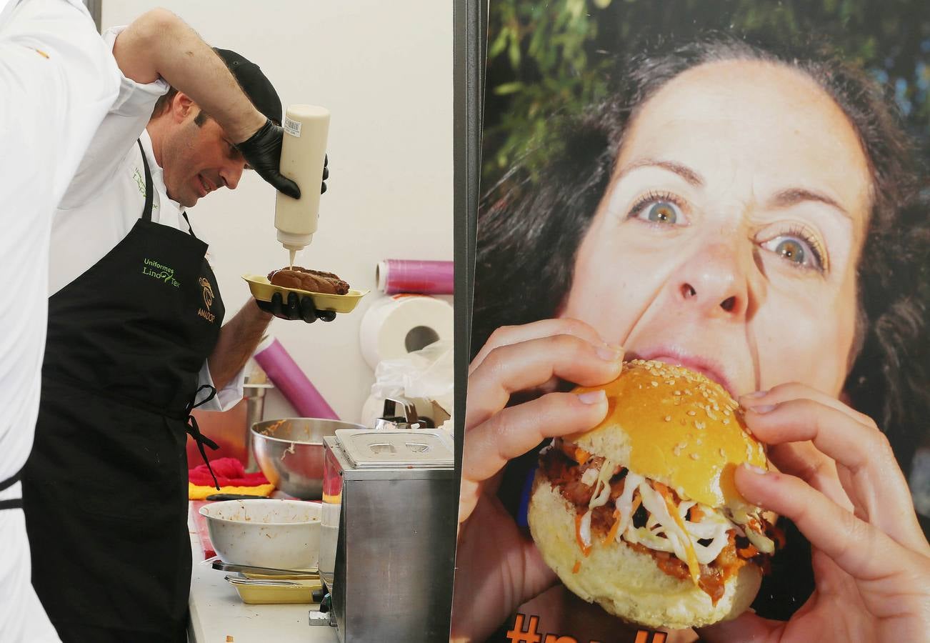 Fotos de la inauguración de la exposición sobre gastronomía argentina en el Málaga Gastronomy Festival