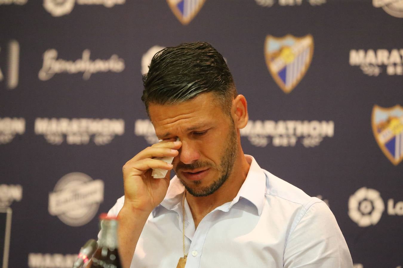 15-01-2017. Lágrimas al anunciar su despedida.