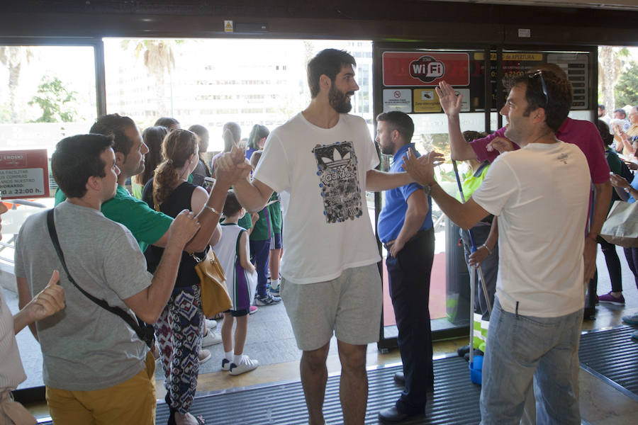 El Unicaja despide la temporada con sus aficionados