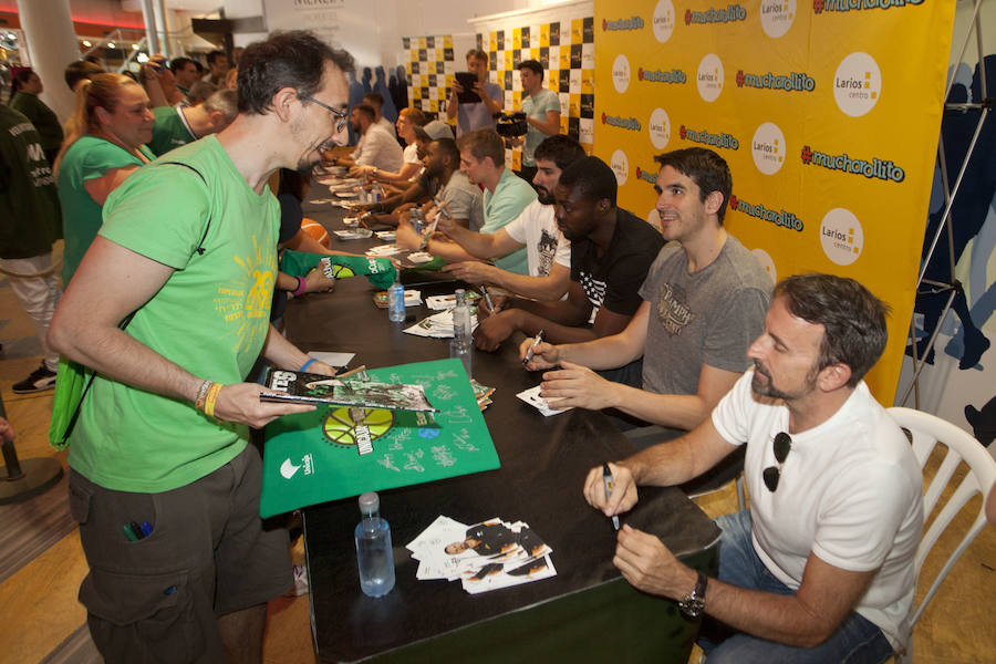 El Unicaja despide la temporada con sus aficionados
