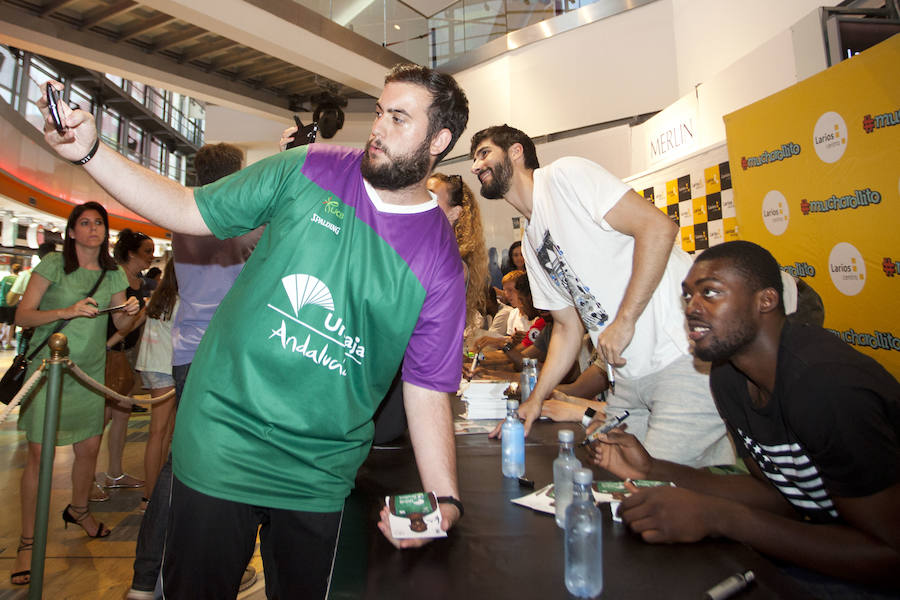 El Unicaja despide la temporada con sus aficionados