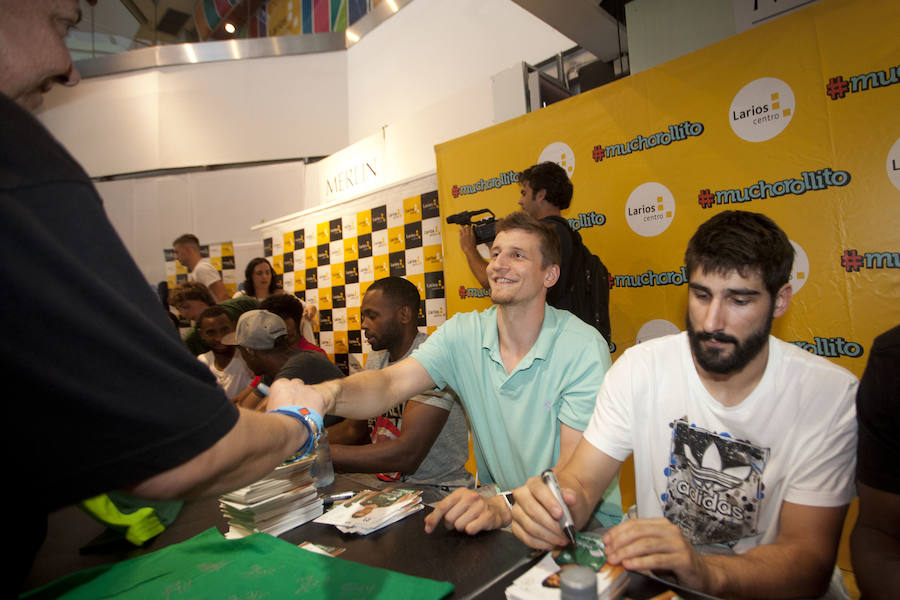 El Unicaja despide la temporada con sus aficionados