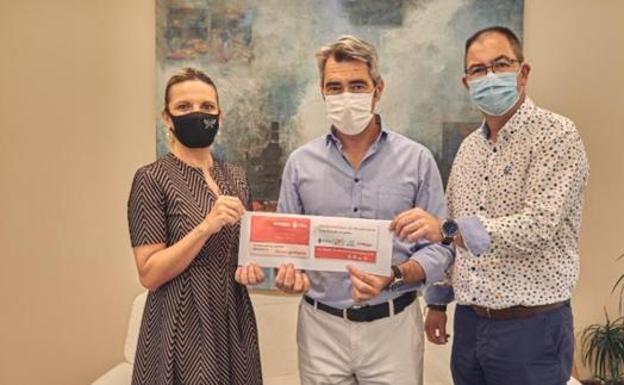 Benalmádena to give free bus travel to all official residents