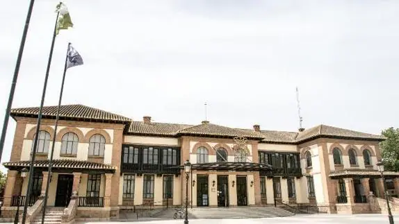 The town hall in Campillos./SUR