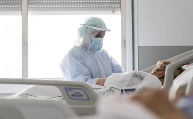 Andalucía lowers its Covid incidence rate to 338.5, the lowest figure for a month