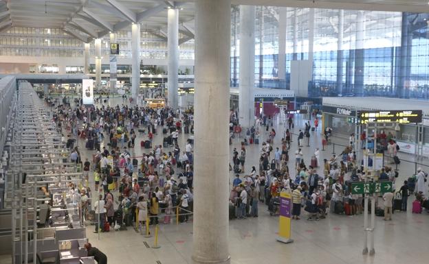 Malaga airport handles 1.4 million passengers in August