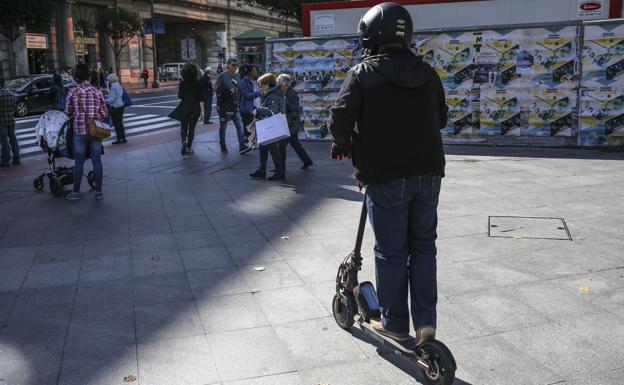 A woman dies after being hit by an electric scooter in Spain