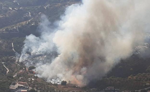 Video | Wildfire declared in Frigiliana