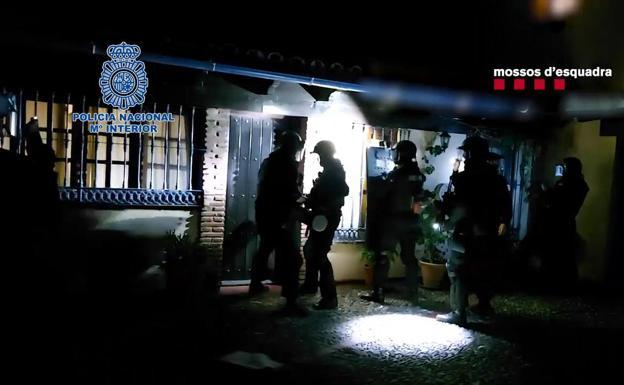 Two arrested in Torremolinos after a businessman is kidnapped in Barcelona