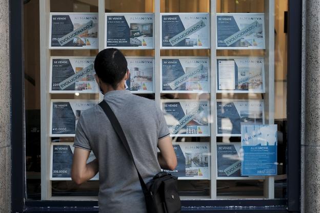 Andalucía says it will protect property owners as government plans new rental law