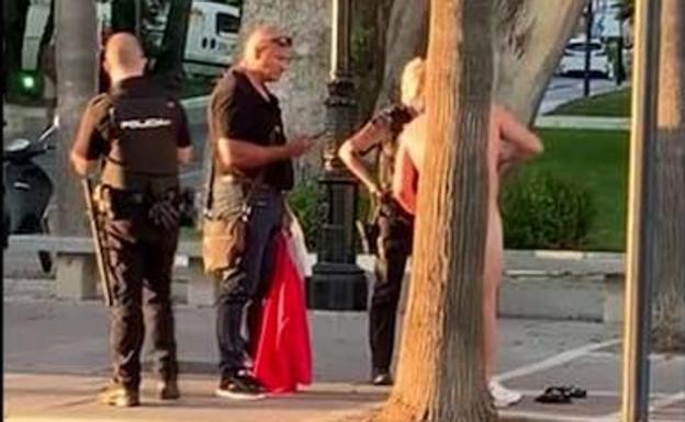 Man causes uproar strolling naked on Marbella promenade in broad daylight