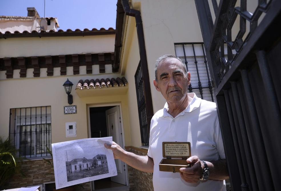 A house fit for a real king in a working-class area of Malaga