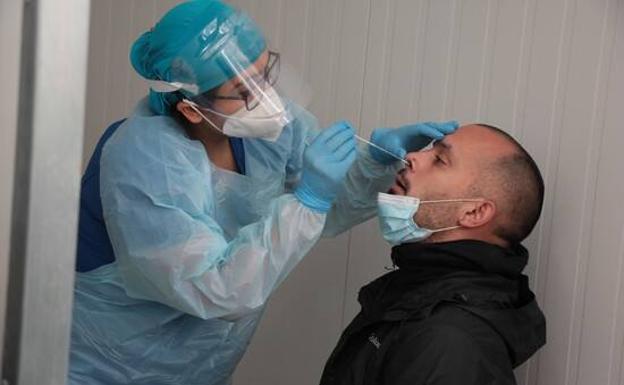 International arrivals to England can swap PCRs for antigen tests from 24 October