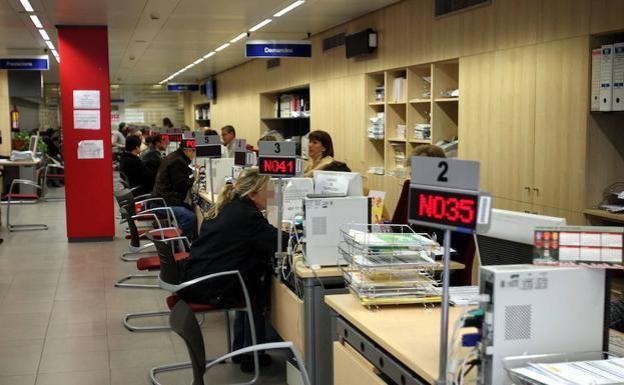 Recovery in Spain's job market with more than 20 million employed for first time since 2008