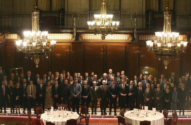 Looking forward to the future of tourism at the SUR in English dinner in London