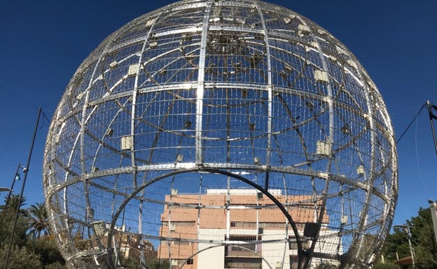 Fuengirola gets ready to light up for the festive season