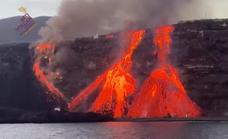 Watch as the second La Palma volcano lava flow hits the beach at Los Guirres