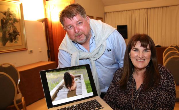 Press Club learns to adapt to new reality of photography