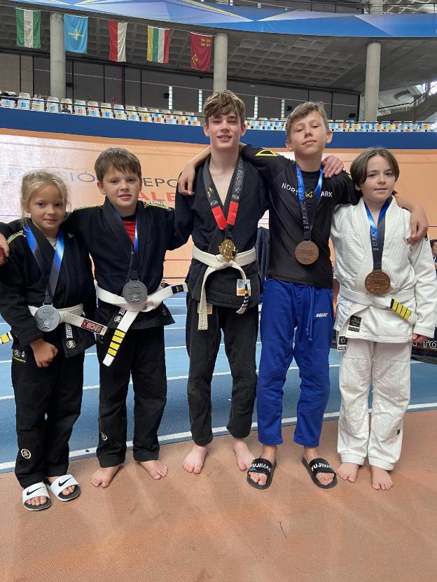 The medal winners at the competition in Valencia. 