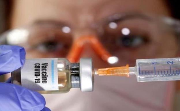 Junta jabs 768,938 people in Andalucía with a third dose of a Covid vaccine