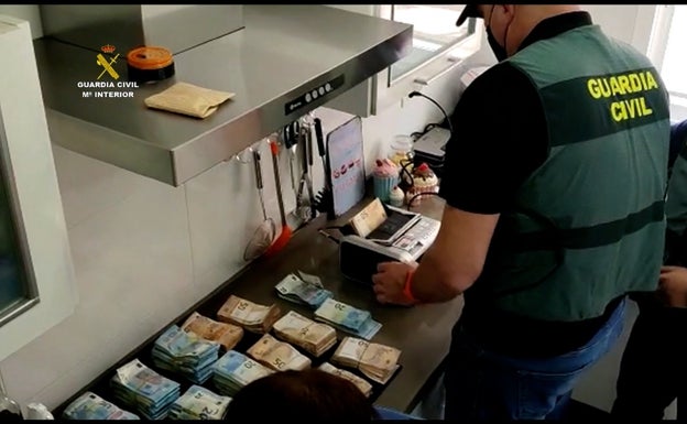 Watch as heavily armed police smash drug trafficking network in Operation Gunpowder