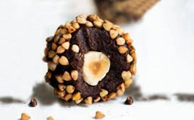 Some batches of the dark chocolate with hazelnut product are affected./