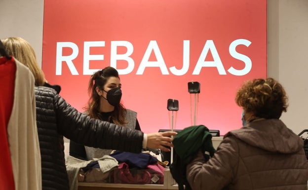 Sales come early to stores in Malaga province