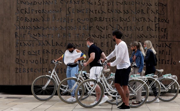 Interest in travel returns to pre-pandemic levels