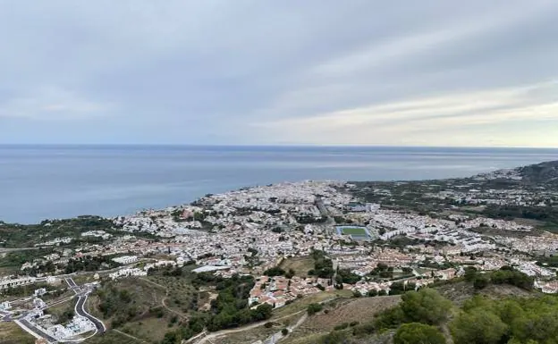 View of Nerja town centre from the El Capistrano area 