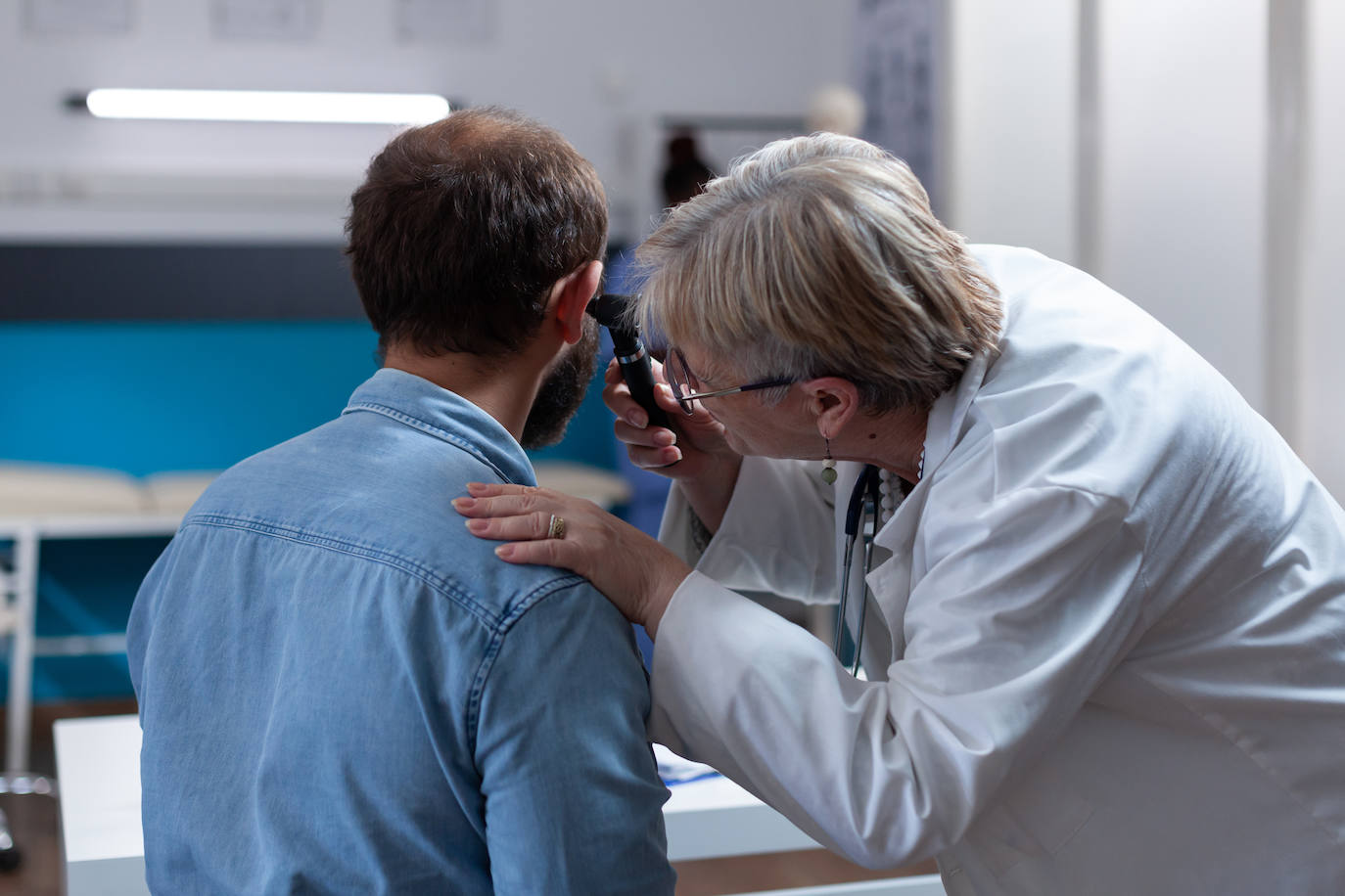 Can COVID cause hearing problems?