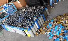 Police confiscate 800 canisters of laughing gas destined for private parties on the Costa del Sol