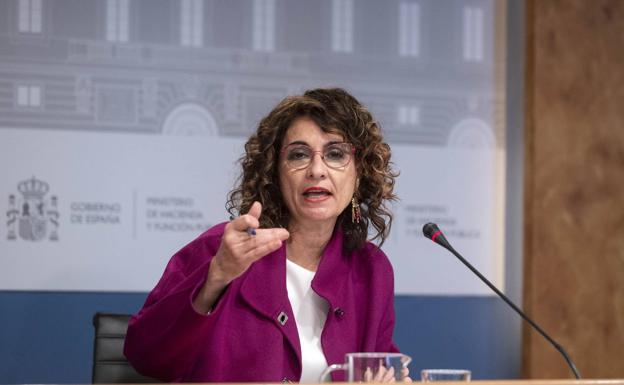 Minister of Finance María Jesús Montero. 